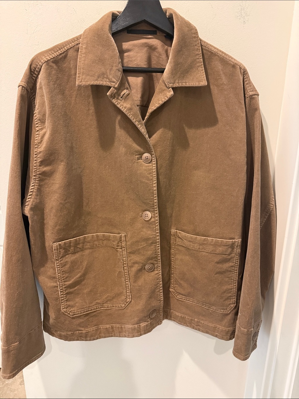 Uniqlo Corduroy Shirt Barn Jacket in Tan Brown patch pocket button down size XL